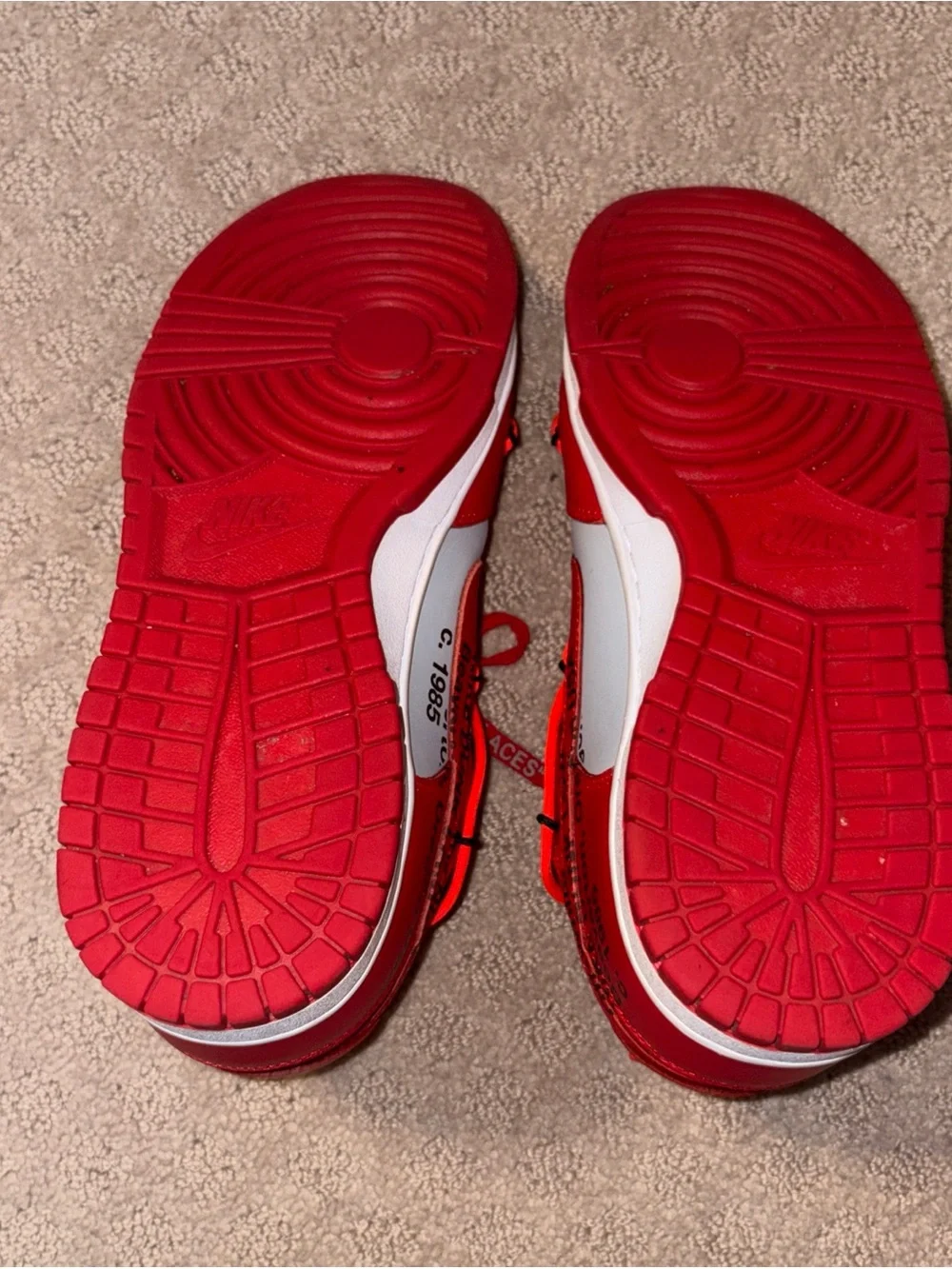 Off-White x Nike Dunk Low University Red